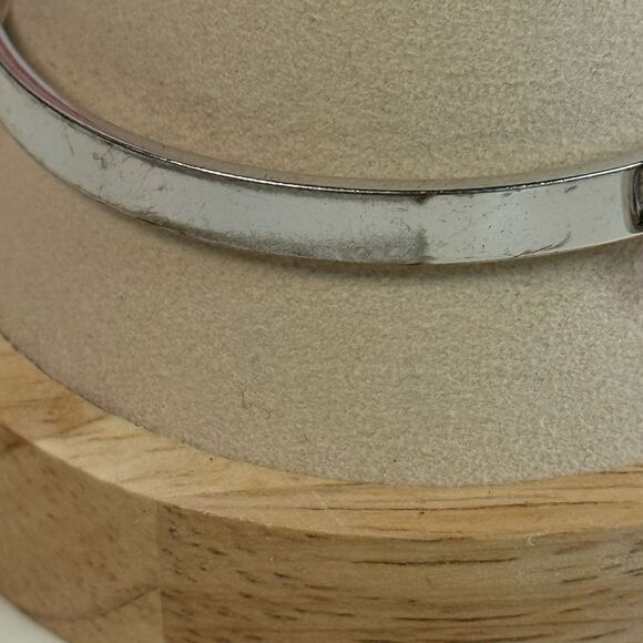 Kate Spade Silver Take A Bow Bangle Bracelet - Picture 3 of 5